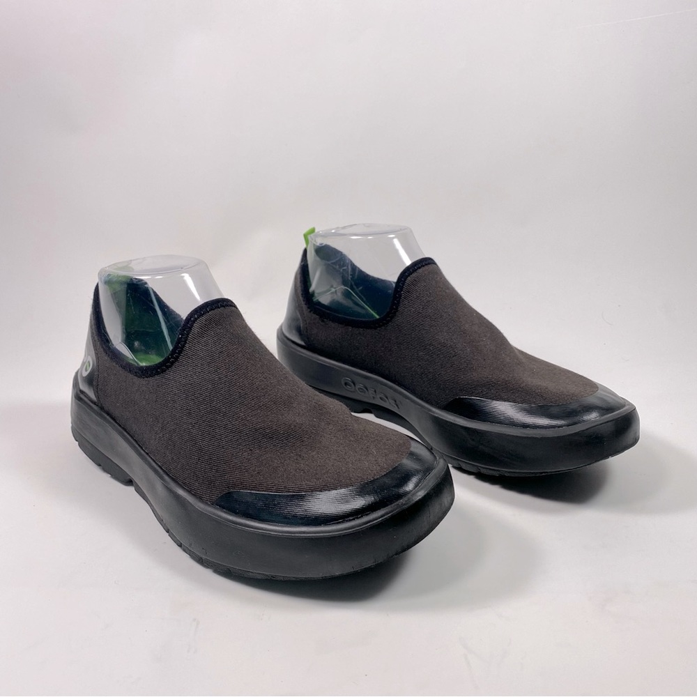 Oofos Women's Black Slip On Shoes OOMG Huali SZ 8.5